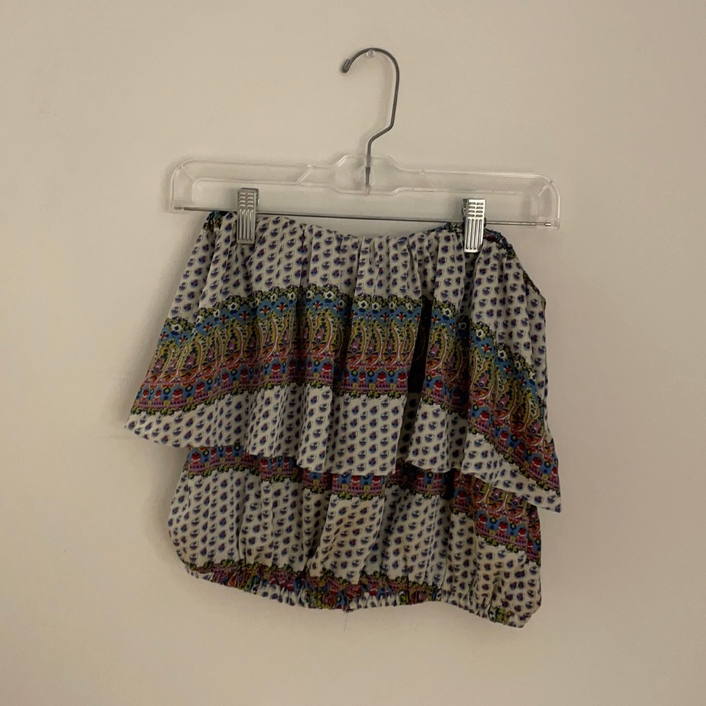 Loose ruffled tube top